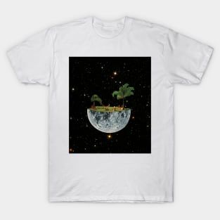 Floating Moon collage art T-Shirt